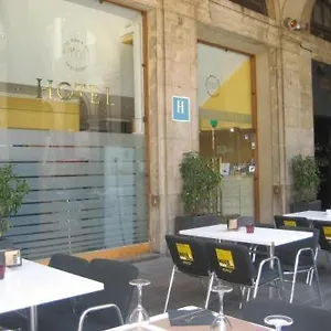 Отель Roma Reial, Барселона